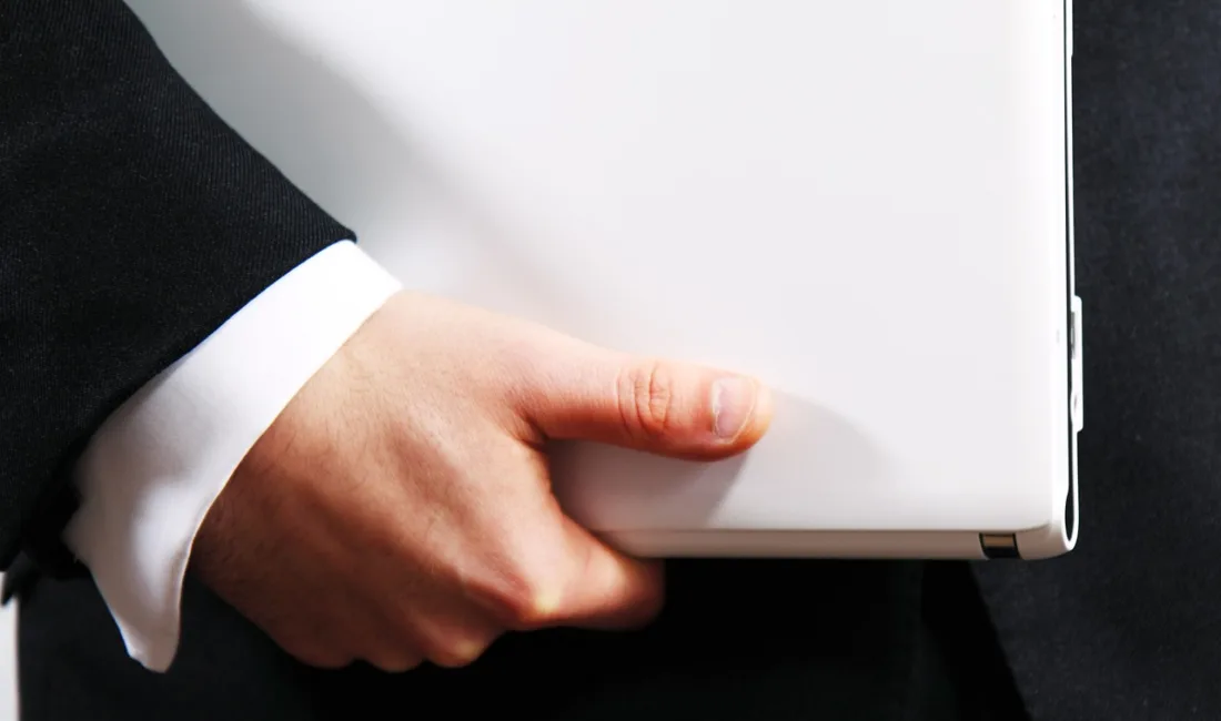 Kamuyu Aydınlatma Platformuna (KAP) yapılan a&ccedil;ıklamada, ''Şirketimiz murahhas aza (CEO)