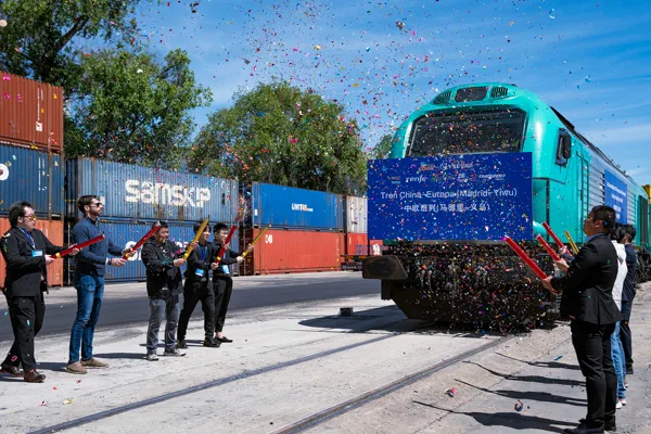 Çin Dışişleri Bakanı Wang Yi, Çin-Avrupa işbirliğinin, karşılıklı bağımlılığın bir risk