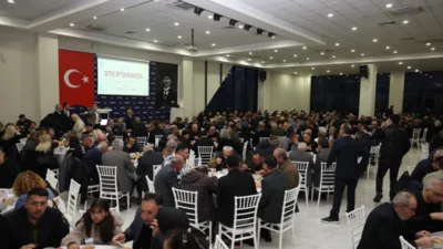 İftar programı Yenikent Kültür Merkezi’nde yapıldı. Programa Derince Kaymakamı Mustafa