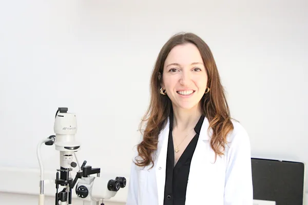 Şanlıurfa Eğitim ve Araştırma Hastanesi Göz Hastalıkları Uzmanı Dr. Aday,