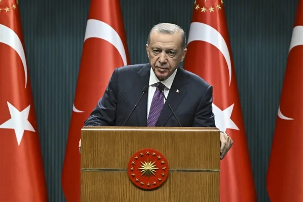 Cumhurbaşkanı Erdoğan’ın konuşmasından bazı satır başları şu şekilde: “Alın teriyle,