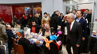Ordu B&uuml;y&uuml;kşehir Belediyesi tarafından d&uuml;zenlenen &ldquo;Aynı Sofrada Buluşuyoruz&rdquo; iftar programlarının