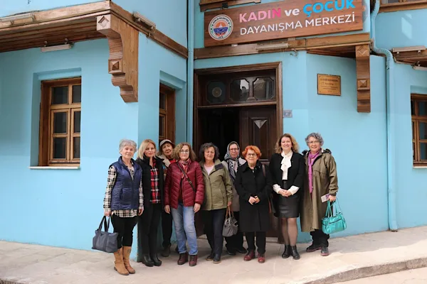 Gemlik Belediyesi Balıkpazarı Kadın ve Çocuk Dayanışma Merkezi, 8 Mart Dünya