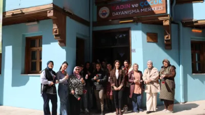 Balıkpazarı Kadın ve Çocuk Dayanışma Merkezi’nde, eğitmen Büşra Uysal’ın yürütücülüğünde