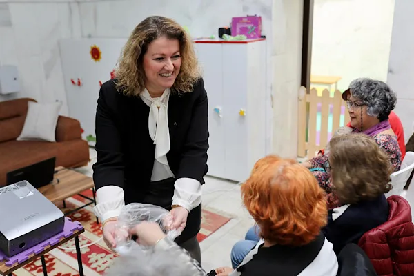 Balıkpazarı Kadın ve Çocuk Dayanışma Merkezi’nde düzenlenen etkinliğe, Bursa Barosu