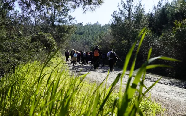 Gen&ccedil;lerin doğayla bağını g&uuml;&ccedil;lendiren ve kentin k&uuml;lt&uuml;rel mirasını yerinde deneyimleme