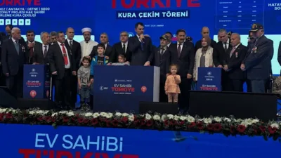 Hatay’da gerçekleştirilen kura çekimi programına Çevre, Şehircilik ve İklim Değişikliği