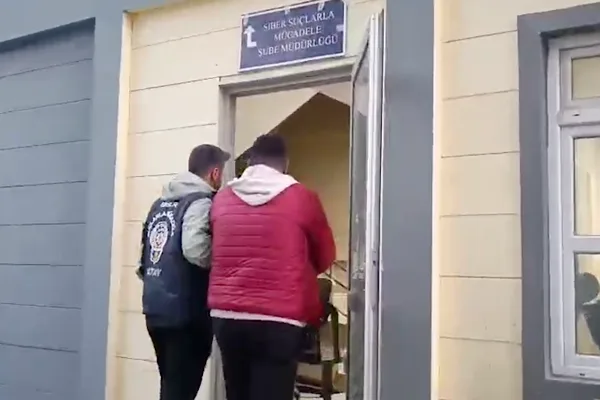 Edinilen bilgilere g&ouml;re, &ldquo;Bina İ&ccedil;erisinde Muhafaza Altına Alınmış Eşya Hakkında