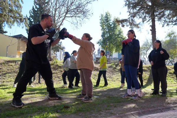 Çukurova Belediyesi, vatandaşların sağlıklı ve aktif bir yaşam sürmeleri için