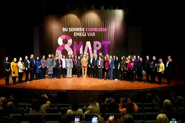 8 Mart Dünya Kadınlar Günü kapsamında Esenler Prof. Dr. Adem