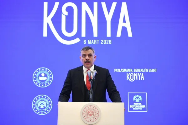 İçişleri Bakanı Mustafa Çiftçi, Konya’da misafir edilen Gazzeli ailelerle iftar