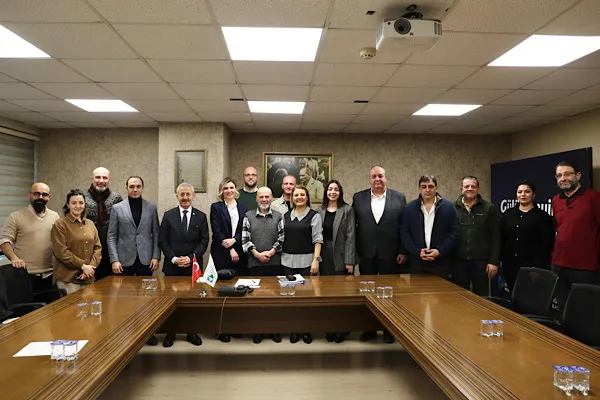 İzmit Belediyesi, kentin tescilli y&ouml;resel &uuml;r&uuml;n&uuml; olan pişmaniyenin tanıtımı amacıyla