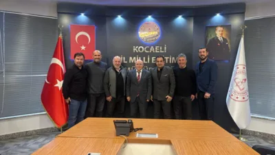 İzmit Belediyesi Gençlik ve Spor Hizmetleri Müdürü Mithat Ağa, Spor