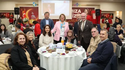 Programa İzmit Belediye Başkanı&nbsp;Fatma Kaplan H&uuml;rriyet, Cumhuriyet Halk Partisi (CHP)