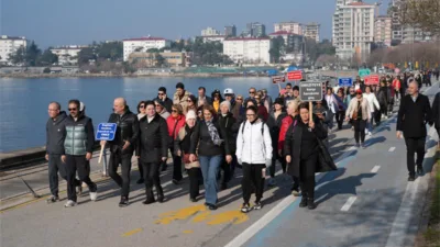 Kadıköy Belediyesi çalışanlarının da yer aldığı etkinliğe Kadıköy Belediye Başkanı
