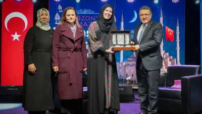 Trabzon Büyükşehir Belediyesi tarafından Ramazan ayı kapsamında düzenlenen “Ramazan Sohbetleri”