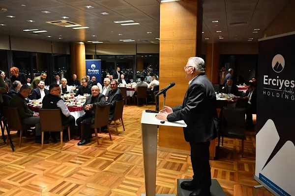 Kayseri Büyükşehir Belediye Başkanı Büyükkılıç, Ramazan ayında toplumun her kesimiyle