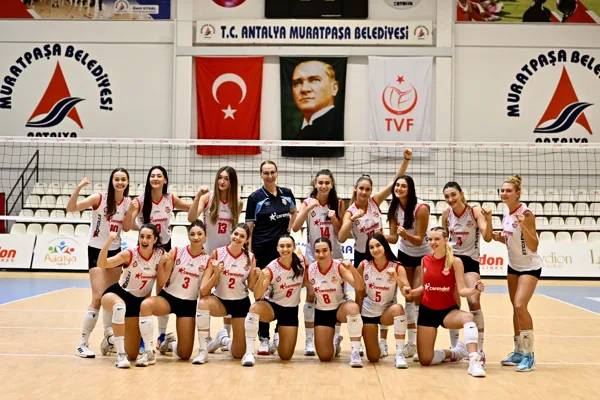 Antalya Muratpaşa Belediyesi Kadın Voleybol Takımı, Arabica Coffee House Kadınlar