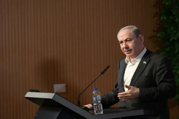 İsrail Başbakanı Netanyahu, İsrail güçlerinin Lübnan’da yaklaşık 40 yıl önce