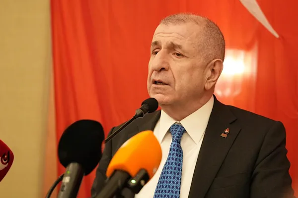 Zafer Partisi Genel Başkanı Özdağ, Gaziantep’te düzenlenen iftar programında Türkiye