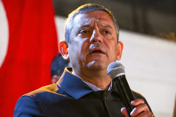 Cumhuriyet Halk Partisi (CHP) Genel Başkanı &Ouml;zg&uuml;r &Ouml;zel, Bolu Belediye