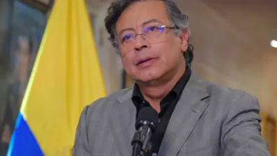 Kolombiya Cumhurbaşkanı Gustavo Petro, k&uuml;resel enerji politikaları ve b&ouml;lgedeki askeri