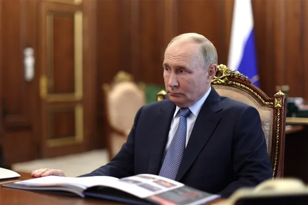 Rusya Devlet Başkanı Putin, İran İslam Cumhuriyeti Y&uuml;ksek Lideri Seyyed