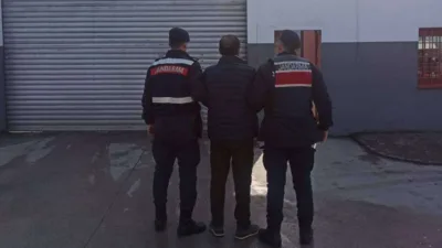 Rize İl Jandarma Komutanlığı tarafından, aranan şahısların yakalanmasına yönelik yürütülen