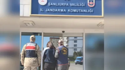 Şanlıurfa İl Jandarma Komutanlığı tarafından nitelikli su&ccedil;lardan aranan şahısların yakalanmasına