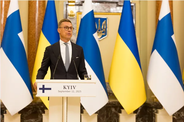 Finlandiya Cumhurbaşkanı Alexander Stubb, Birleşik Arap Emirlikleri (BAE) Devlet Başkanı