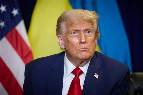 ABD Başkanı Donald Trump, ABD ordusunun İran&rsquo;da geniş &ccedil;aplı operasyonlarını