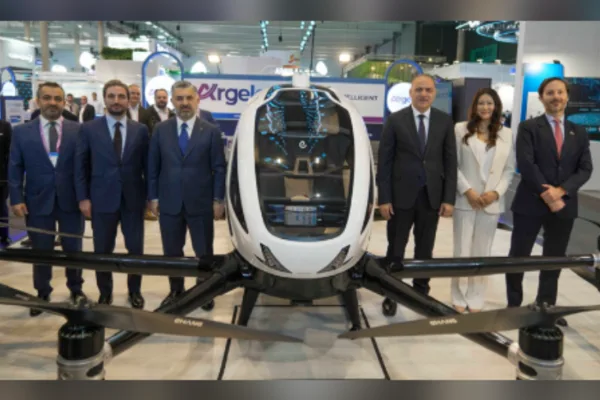 T&uuml;rkiye&rsquo;nin dijital d&ouml;n&uuml;ş&uuml;m&uuml;ne liderlik eden T&uuml;rk Telekom, g&uuml;&ccedil;l&uuml; altyapısı ve