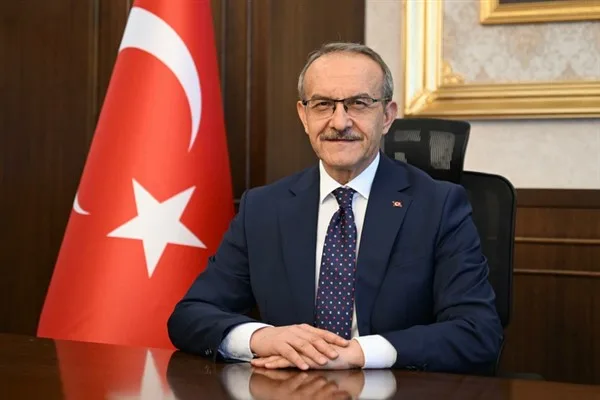 Vali Yavuz mesajında, “Kadınlar; sevginin, fedakârlığın, şefkatin ve emeğin en