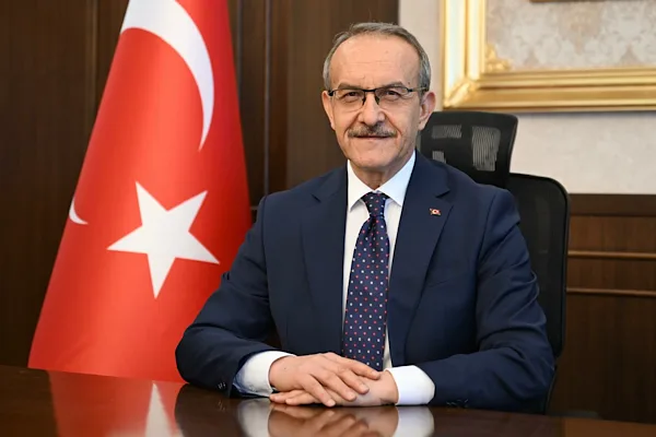 Vali Yavuz, Girişimcilik Haftası dolayısıyla yayımladığı mesajında girişimciliğin ekonomik kalkınma,
