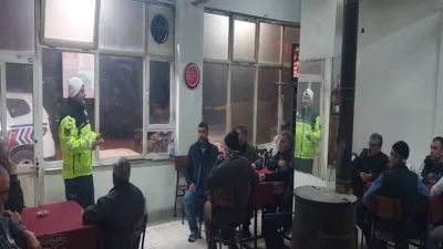 Yenice İl&ccedil;e Jandarma Komutanlığı b&uuml;nyesindeki trafik ekipleri, "Trakt&ouml;r/Otomobil/Motosiklet Kullanımı ve