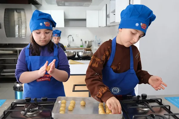 Yıldırım Belediyesi tarafından, Ramazan ayı etkinlikleri kapsamında &ccedil;ocuklara y&ouml;nelik programlarını