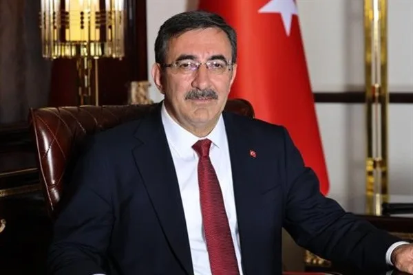 Cumhurbaşkanı Yardımcısı Cevdet Yılmaz,&nbsp;gen&ccedil;leri her t&uuml;rl&uuml; bağımlılıktan korumanın, tam bağımsız