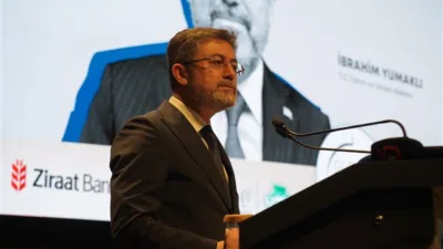 Tarım ve Orman Bakanı İbrahim Yumaklı, Kastamonu’daki programı kapsamında girişimci