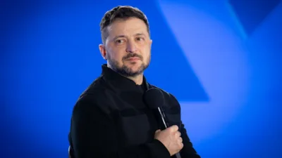 Ukrayna Devlet Başkanı Volodimir Zelenski, Rusya-Ukrayna savaşı devam ederken küresel