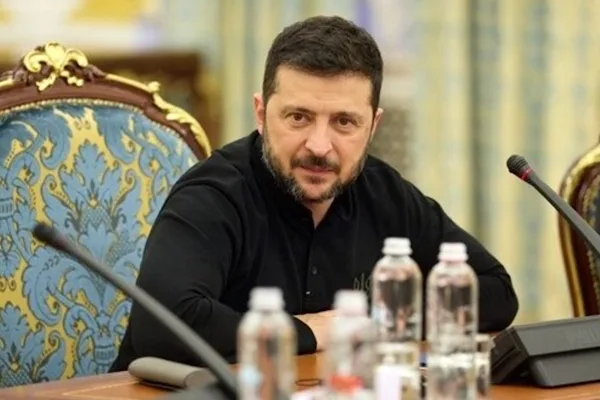 Ukrayna Cumhurbaşkanı  Zelenski, Suudi Arabistan Veliaht Prensi Salman Al Saud ile